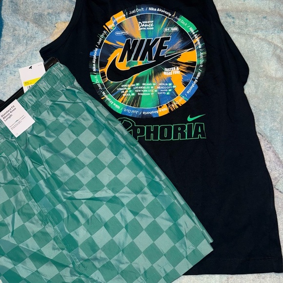 Men’s Nike Black Tank Top with Green Checkered Nike Shorts - Picture 2 of 2